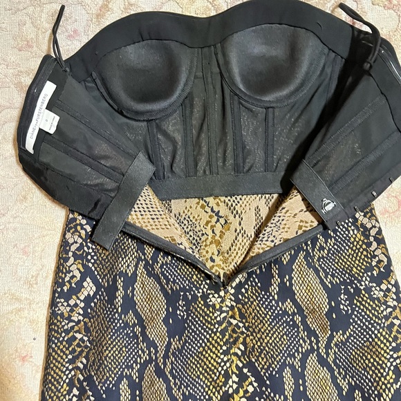Diane Von Furstenberg Black Garland Two Python Strapless Dress Size 0 - Picture 5 of 7